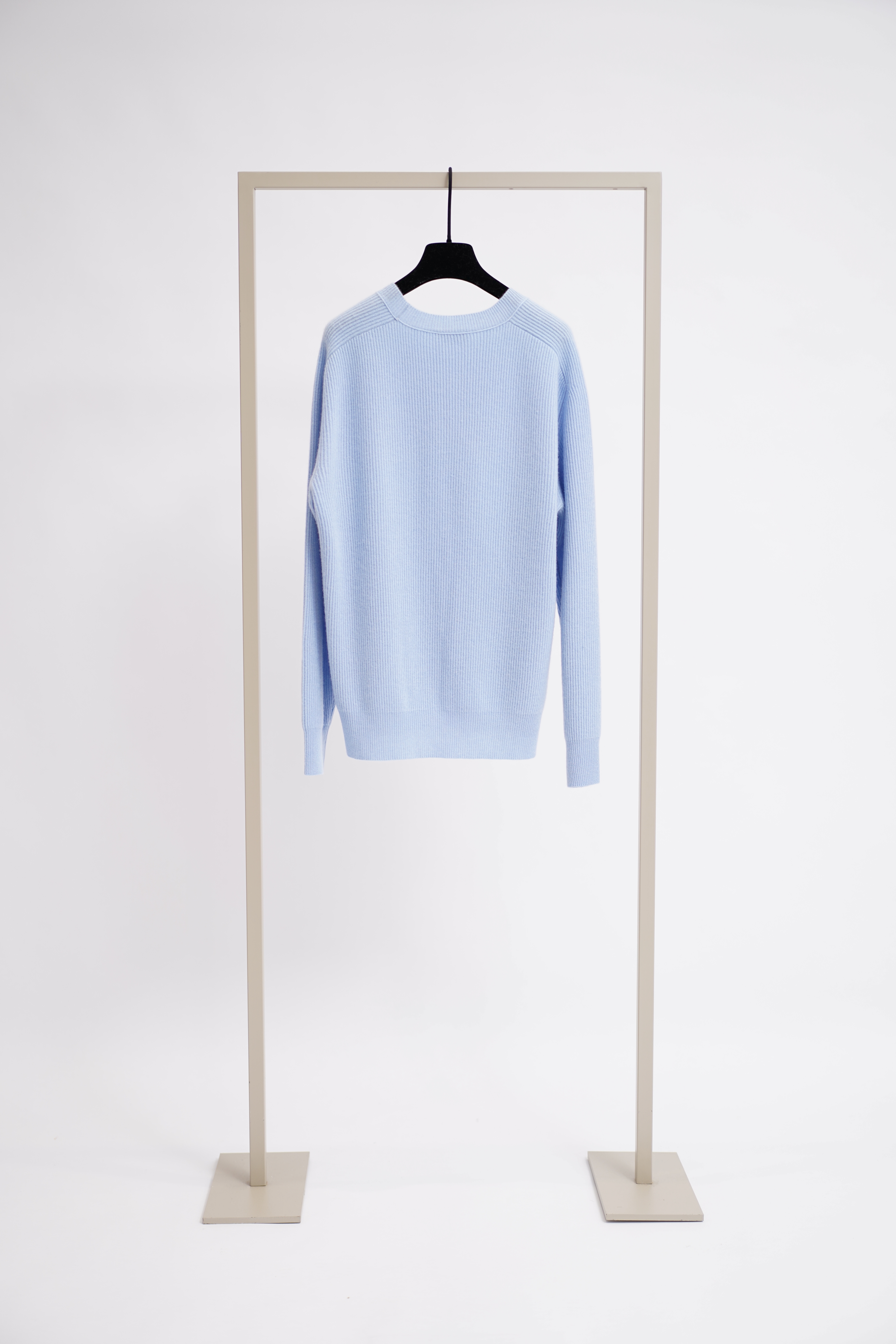 R-Neck-Pullover